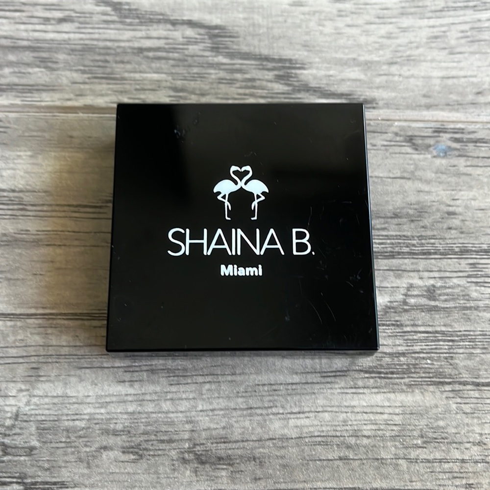NEW Eyeshadow Duo - Picture 2 of 4